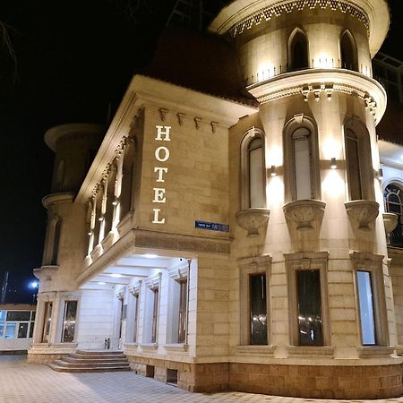 Riverside Boutique Hotel Almati Kültér fotó