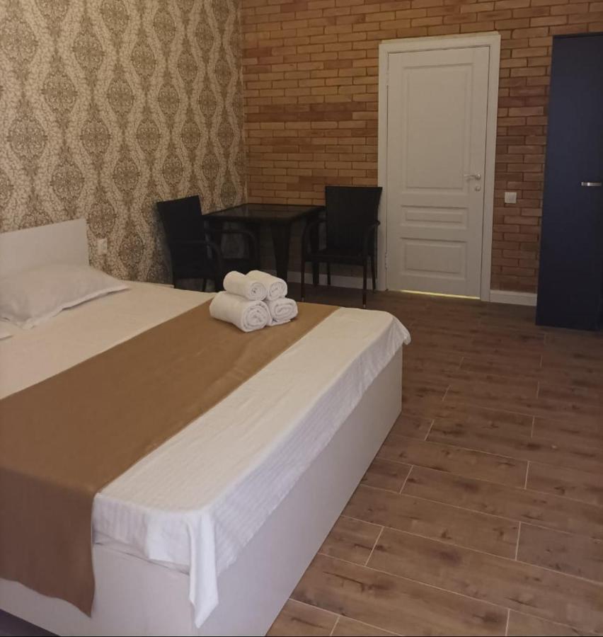 Riverside Boutique Hotel Almati Kültér fotó
